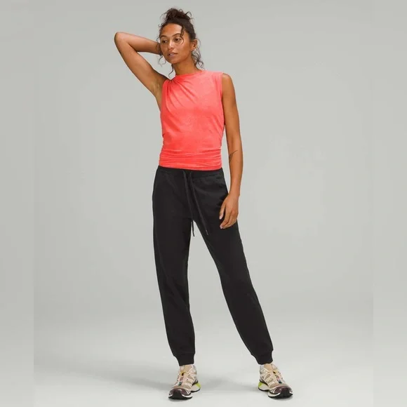 Lululemon Scuba High-Rise French Terry Joggers Activewear Cozy Winter Yoga Gym - Picture 3 of 14